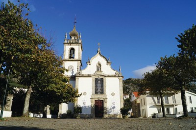 Belinho Parish Church and Stone Cross