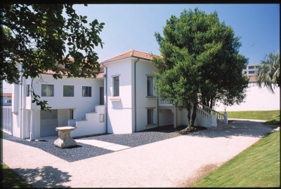 Gruta Estate